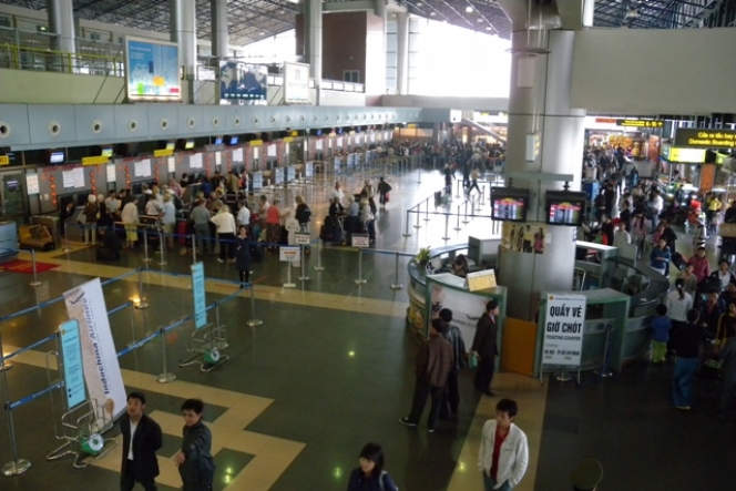 Hanoi airport 4