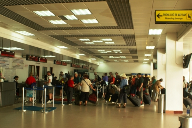 Vietnam, Da Nang airport 2