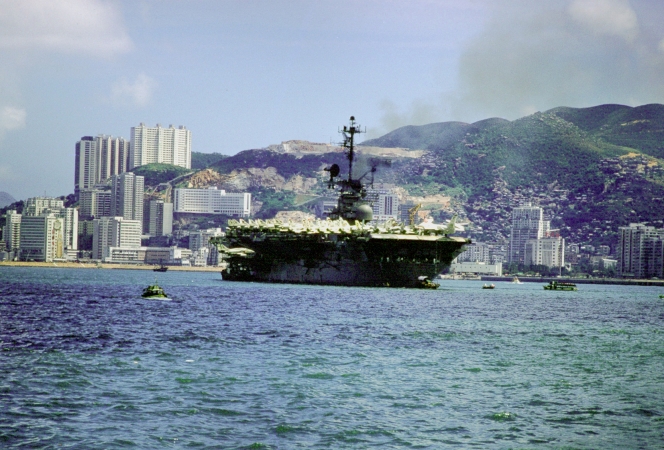 Porte-Avions US