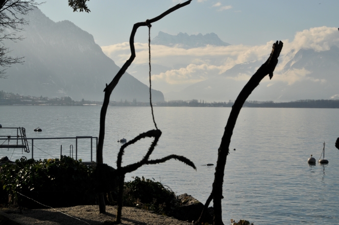 dents du midi depuis les quais de montreux