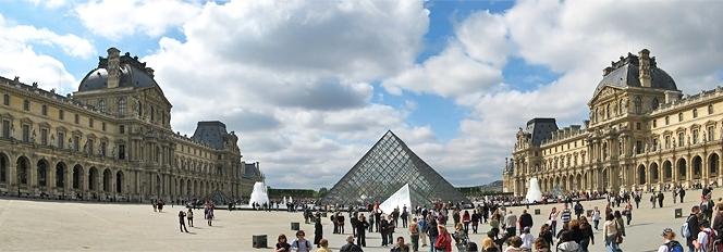 Cour Napoléon