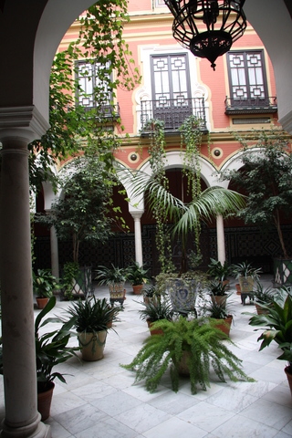 patio interior.sevilla