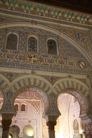 arquitectura árabe.el alcazar.sevilla.