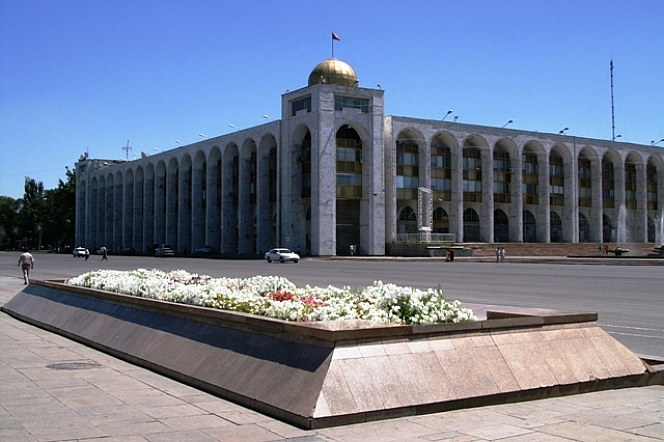 Bishkek, place de l'Indépendance