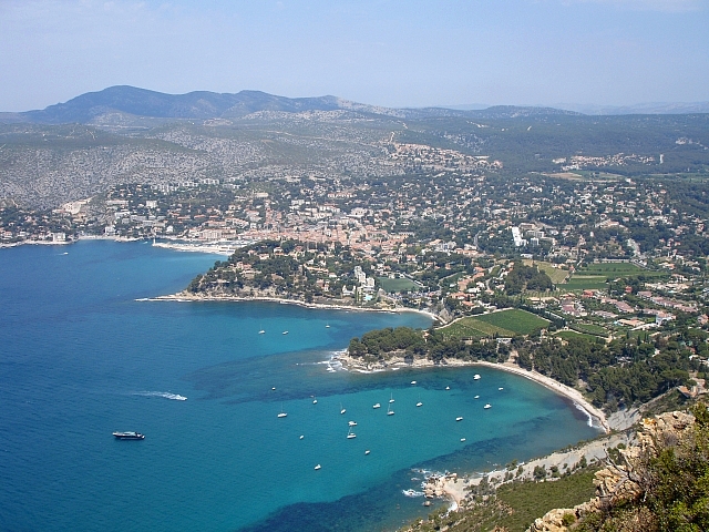 Cassis vue de la route des crêtes